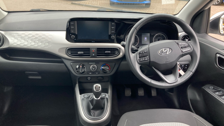 Hyundai i10 1.0 MPi Premium 5dr Petrol Hatchback